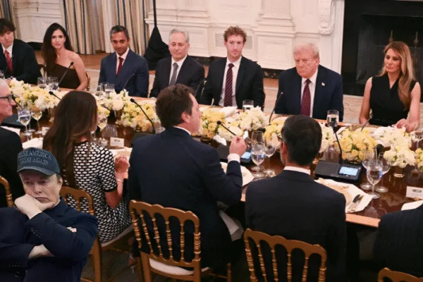Trump Dines With Big Tech